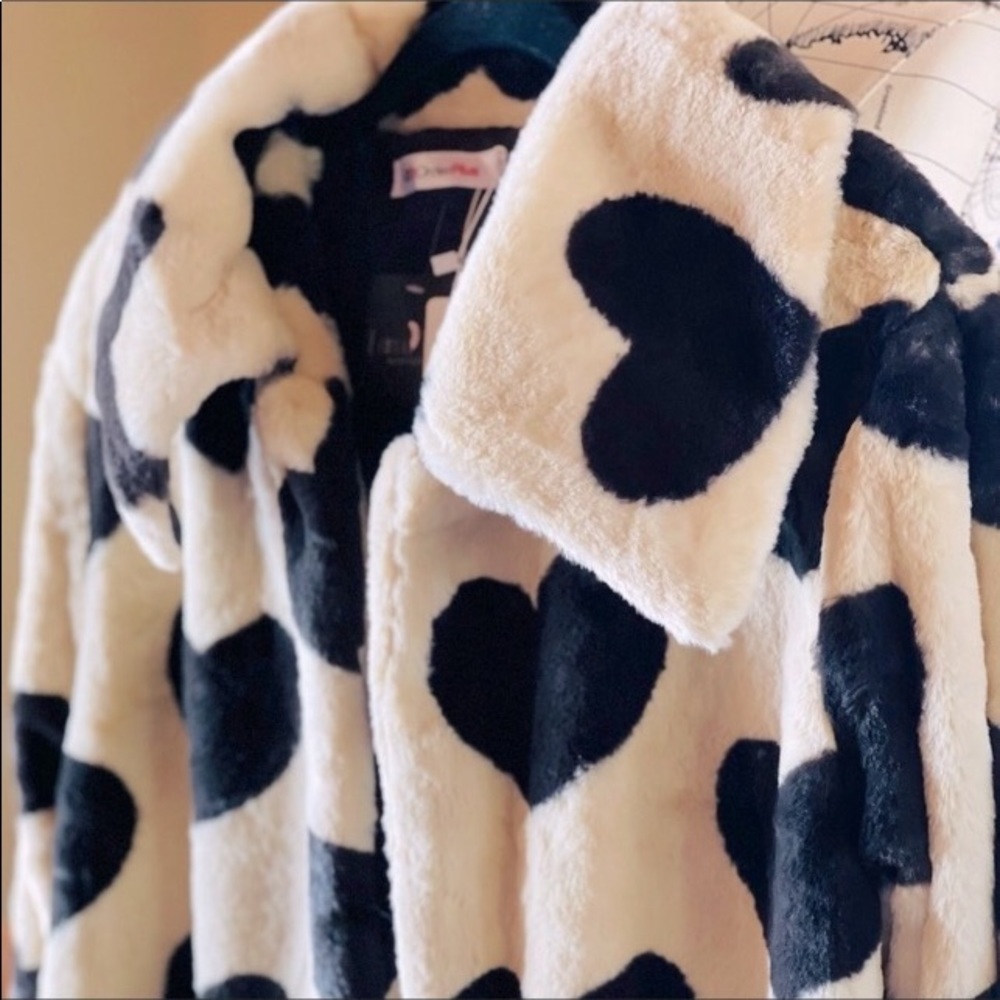 Marseille Pari Black Hearts Faux Fur Lux Driving Midi Coat In Honey - Picture 8 of 9